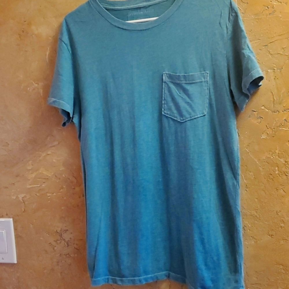 American Eagle t-shirt